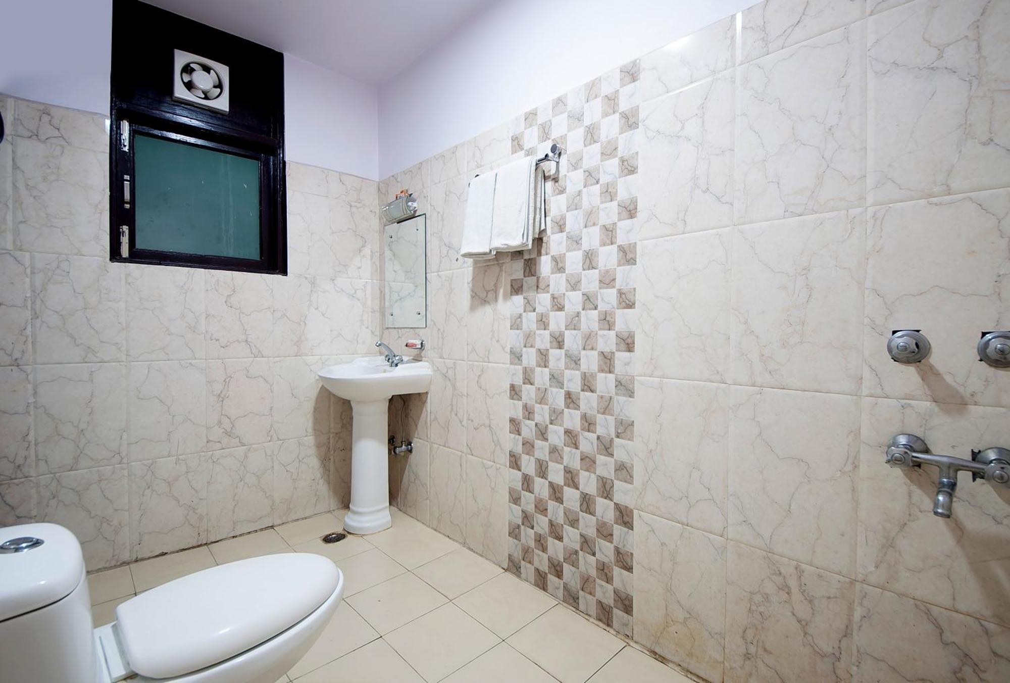 Hotel City Liit Delhi Airport Nowe Delhi Zewnętrze zdjęcie